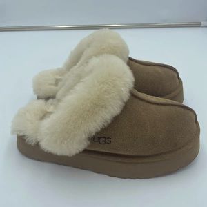 Ugg Platform Disquette Slippers Chestnut